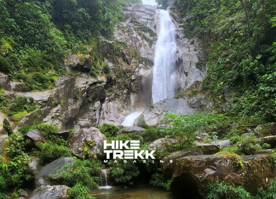 Vista frontal de la cascada la raca en la comarca Gnobe Buglé en Santa Fe Veraguas
