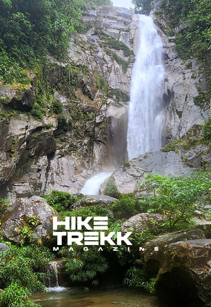 Vista frontal de la cascada la raca en la comarca Gnobe Buglé en Santa Fe Veraguas